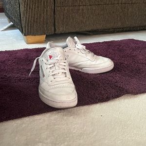 Meet your Posher, Johnny